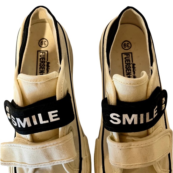 Women’s Fuersen Star White Round Toe Platform Sneakers Size 39 - Picture 2 of 7